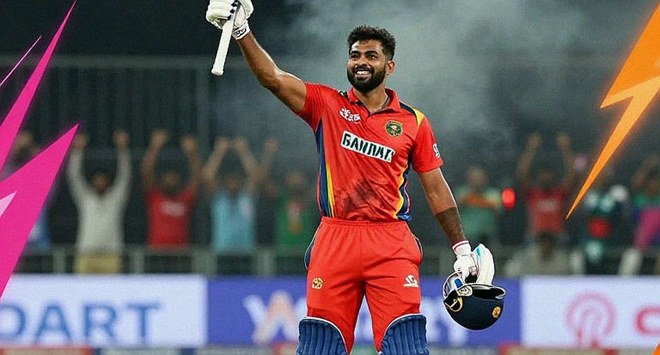রাওয়ালপিন্ডির দ্বিতীয় সকাল: ৪৪৮/৬ ডিক্লারেশন আর বাংলাদেশের ৫৬৫ — টেপ থেকে পাওয়া তিনটি সূত্র